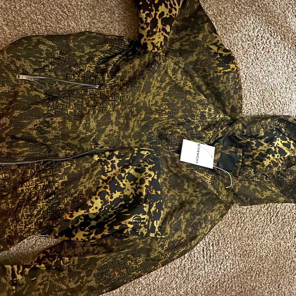 COPY - Givenchy jacket new